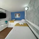 度假居 Traditional Renovated House In The Centre Of *