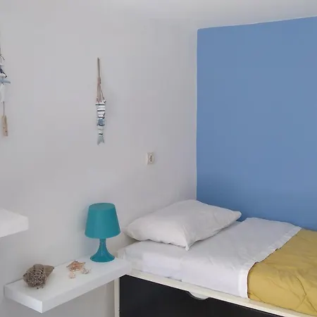 Holiday home Traditional Renovated House In The Centre Of *
