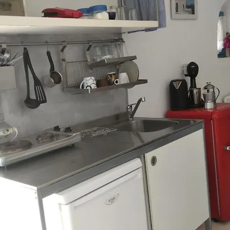 Traditional Renovated House In The Centre Of 펜션