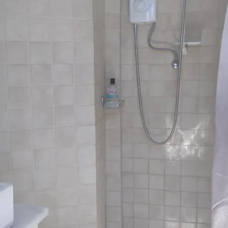 Traditional Renovated House In The Centre Of 펜션