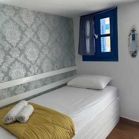 Traditional Renovated House In The Centre Of