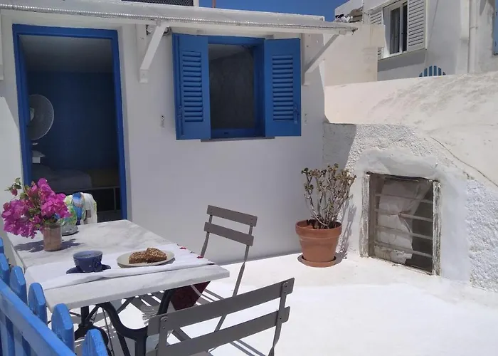 Traditional Renovated House In The Centre Of Ferienhaus *