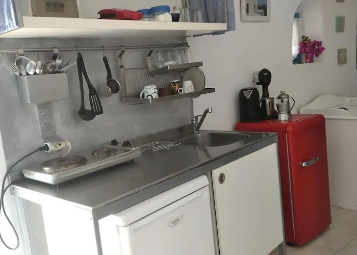 Traditional Renovated House In The Centre Of Ferienhaus