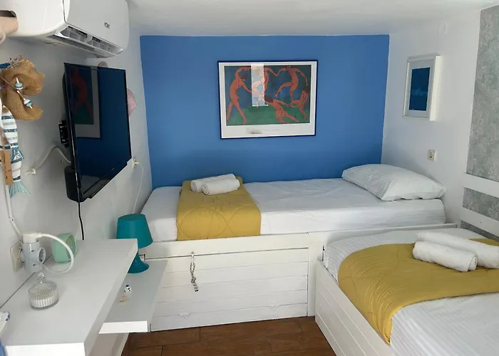 Traditional Renovated House In The Centre Of Ferienhaus Anafi