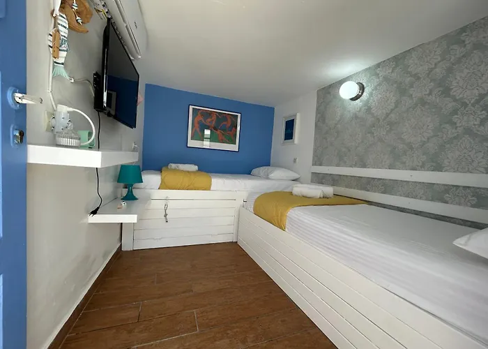 Ferienhaus Traditional Renovated House In The Centre Of